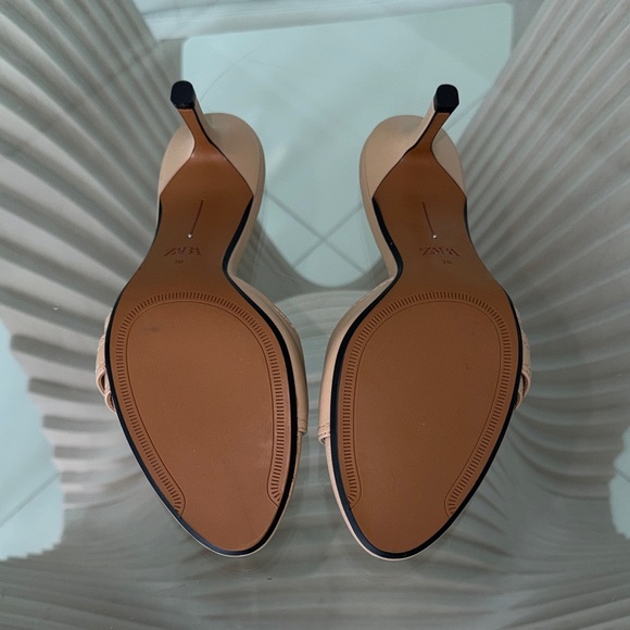 Zara Beige Nude Kitten Heel Sandals Mules *NEW W/Out TAGS* - Picture 5 of 5